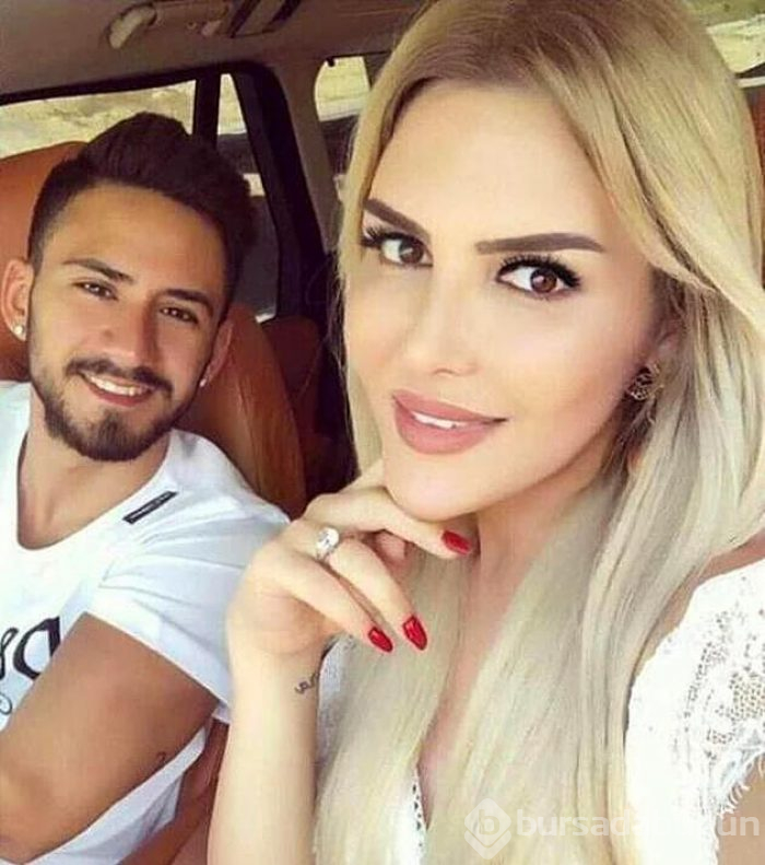 Selin Ciğerci ile Gökhan Çıra milyonluk araçlarıyla Etiler'de
