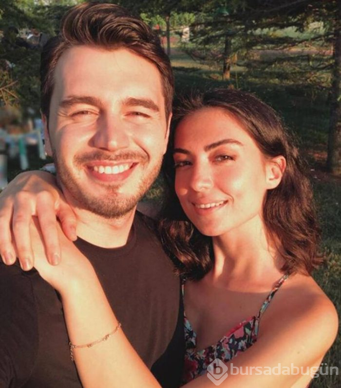 İsmail Ege Şaşmaz'dan sevgilisi Hande Ünal'a evlilik teklifi!
