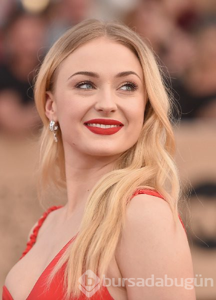 Sophie Turner'dan doğum sonrası hamilelik paylaşımı
