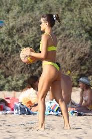 Camila Coelho'nin tatili sürüyor