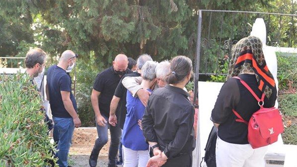 Özgü Namal'ın eşi Serdar Oral hayatını kaybetti