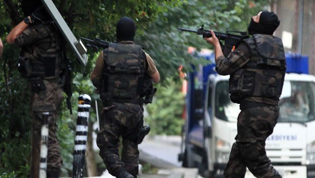 Çok sayıda şüpheli gözaltına alındı