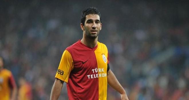 Arda Turan geleneği bozmadı: Yeni otomobiline servet harcadı
