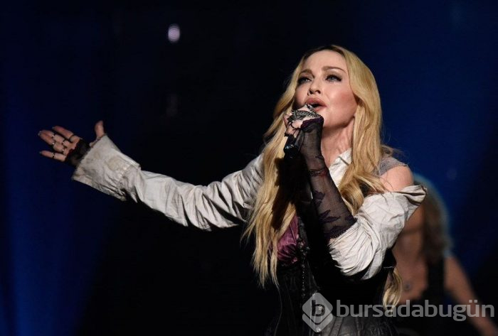 Madonna burcu yüzünden David Guetta'yı reddetti!