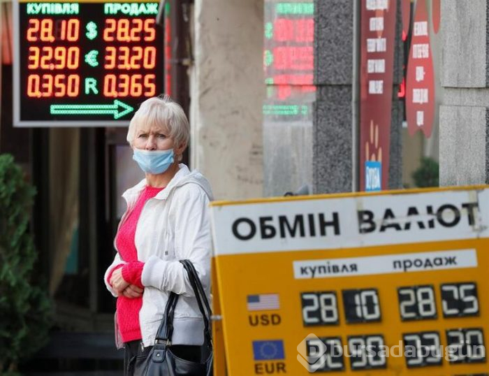 "Koronavirüs salgını en az 2 yıl daha sürecek"