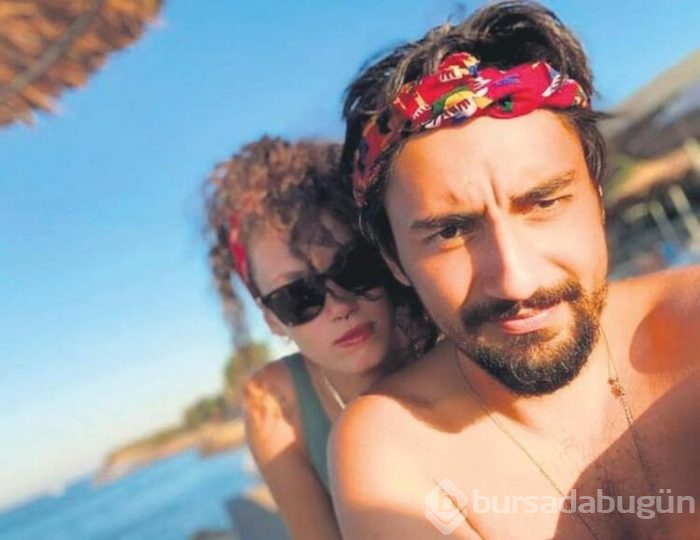 Melisa Şenolsun, Umut Evirgen'in evine taşındı
