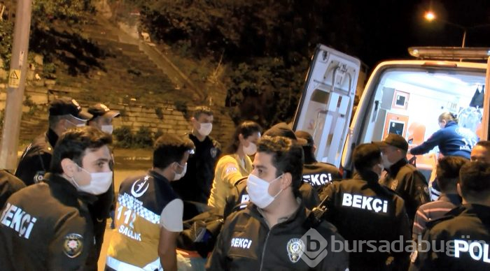 Parkta salıncak demirine asılı halde cesedi bulundu
