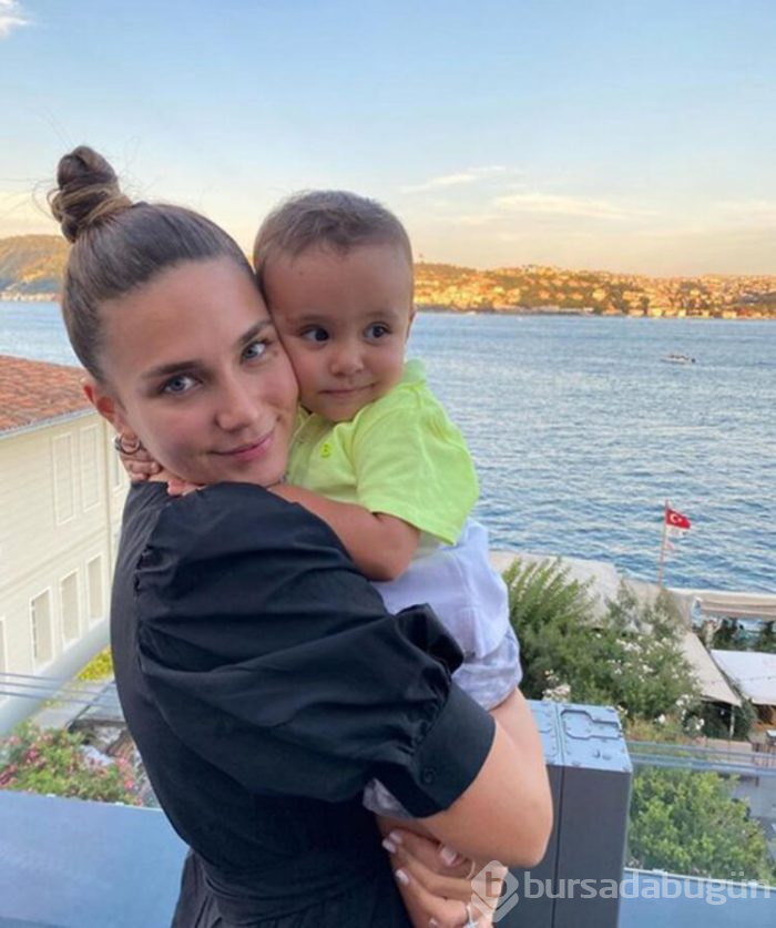 Alişan ve Buse Varol bebeklerinin ismini canlı yayında açıkladı
