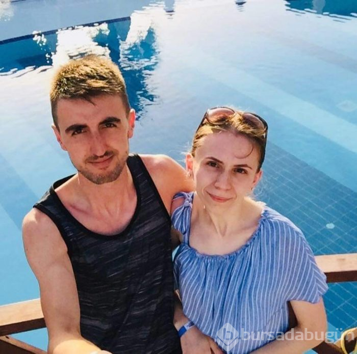 Bursa'da evde sağlık hizmeti aracı ile otomobil çarpıştı: 1 ölü, 3 yaralı