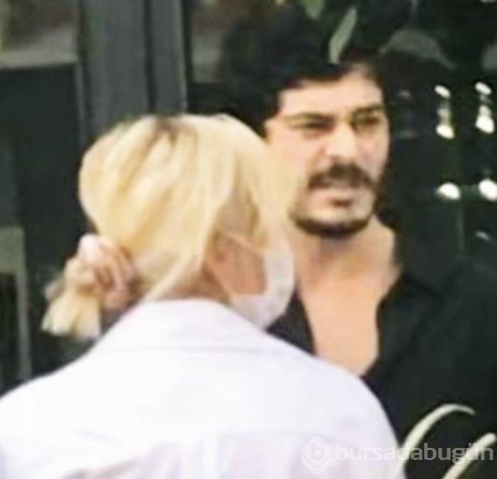Burak Deniz: "Enfes bir geceden sıcacık bir an" 