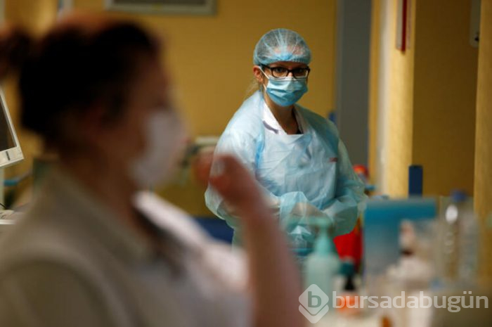 Dünya yeniden alarmda! Kısıtlamalar başladı: Uçuşlar ne olacak?
