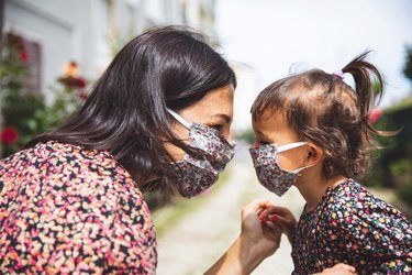 Prof. Dr. Ertuğrul: Maske değiştiren çocukların koronavirüs bulaştırma riski var