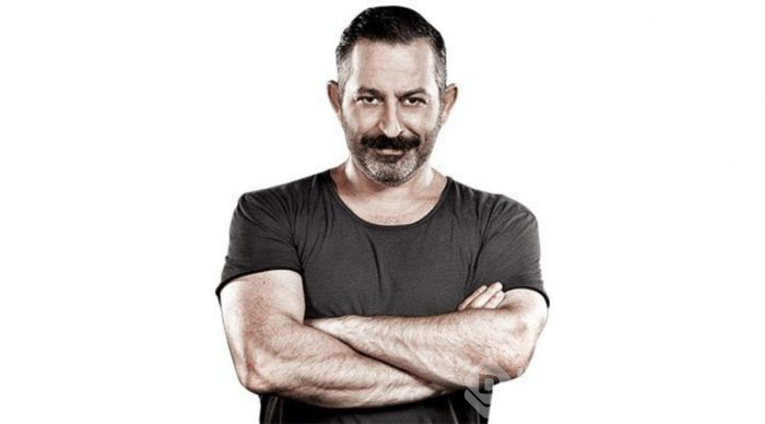 Cem Yılmaz'dan çağrı: Görev bilirim