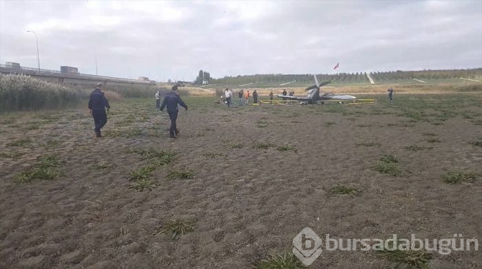 Büyükçekmece'de eğitim uçağı düştü