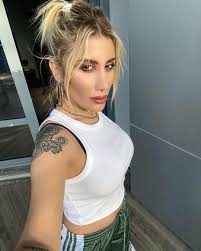 İrem Derici'den şaşırtan evlilik çıkışı!