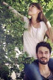 Birkan Sokullu ve Aslı Enver pişti oldu