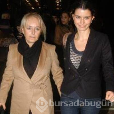 Ünlü isimlerin anneleri...