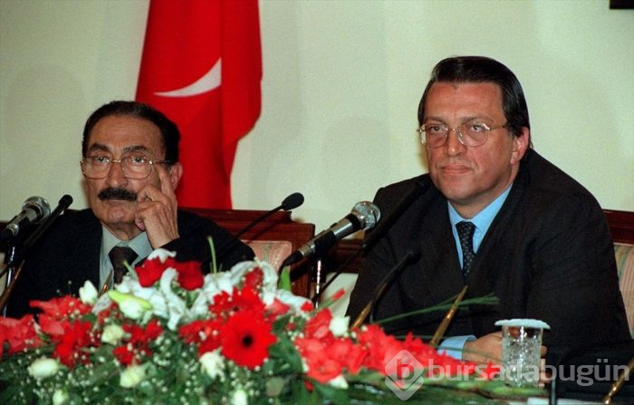 Mesut Yılmaz kimdir?