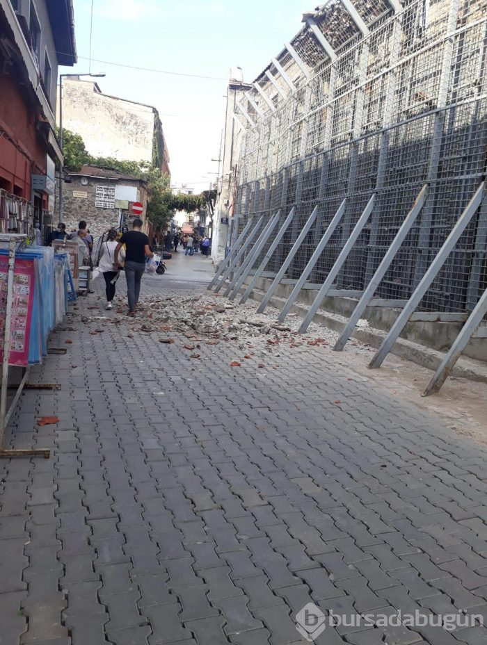 İzmir'deki 6.6'lık depremden kareler