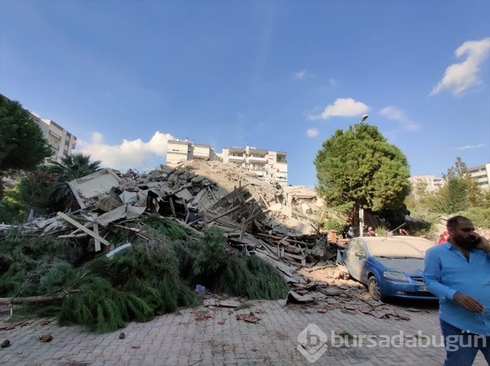 İzmir'deki 6.6'lık depremden kareler