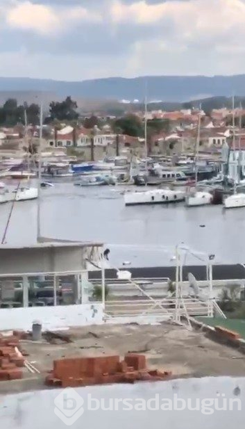 İzmir'deki 6.6'lık depremden kareler