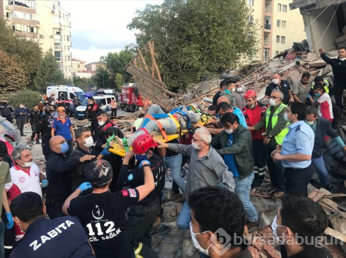 İzmir'deki 6.6'lık depremden kareler