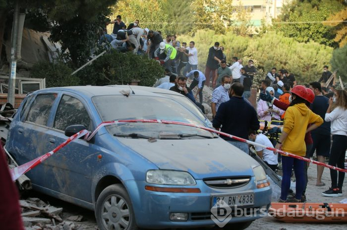 İzmir'deki 6.6'lık depremden kareler
