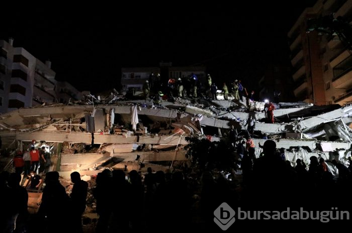 İzmir'deki 6.6'lık depremden kareler
