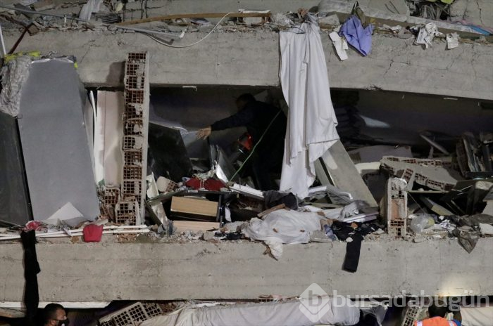 İzmir'deki 6.6'lık depremden kareler