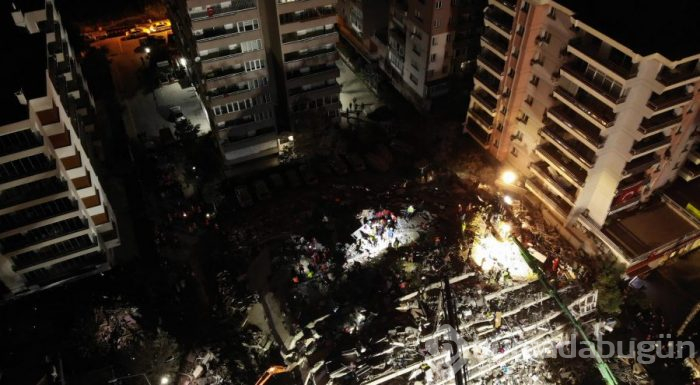 İzmir'deki 6.6'lık depremden kareler
