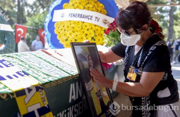Fenerbahçe TV sunucusu Dilay Kemer'e veda