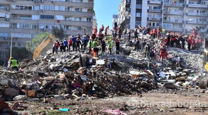Ünlülerden AKUT'a destek çağrısı