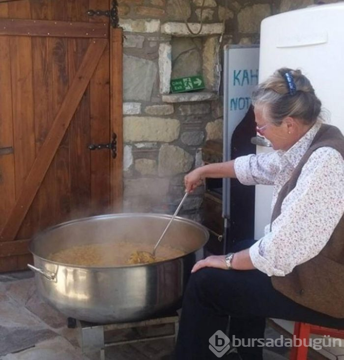 Göksel'in yeni hayatı! İşte ünlülerin gözlerden uzak köy yaşantıları...