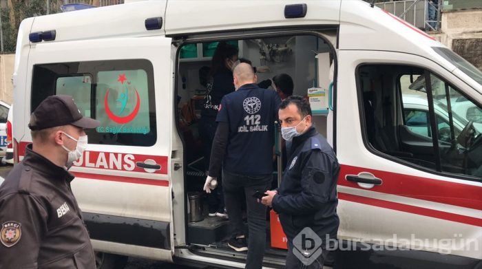 Bursa Adliyesi'nde bıçaklı kavga: 4 yaralı 