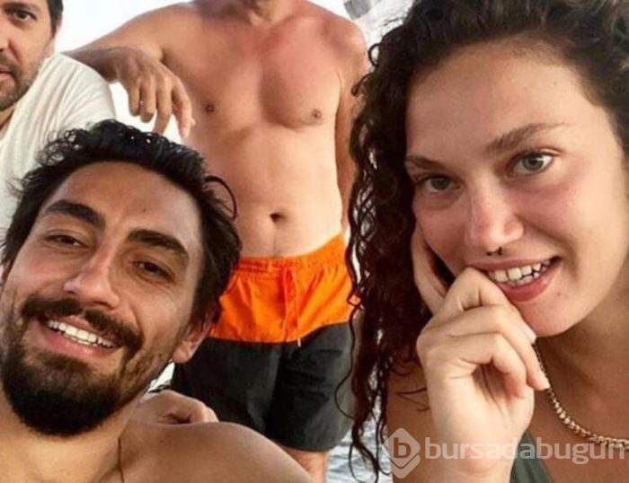 Melisa Şenolsun'u gülümseten 'evlilik' sorusu