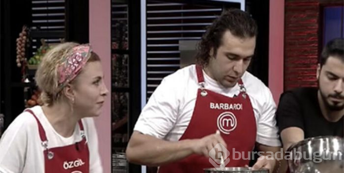 MasterChef'te tansiyon yükseldi! Esra ile Eray birbirine girdi