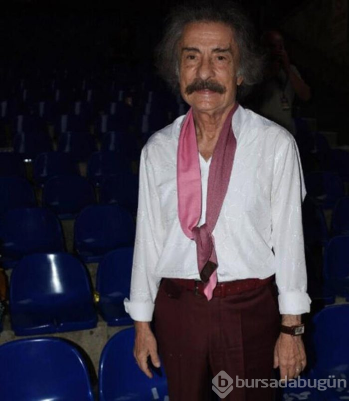 Usta sanatçı Timur Selçuk hayatını kaybetti