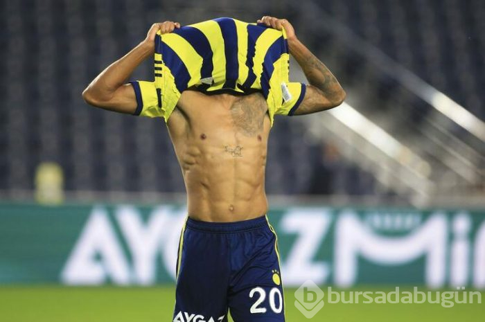 Fenerbahçe soyunma odasında neler yaşandı? Emre Belözoğlu, Erol Bulut...