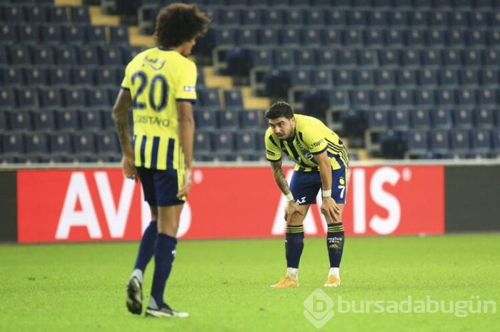 Fenerbahçe soyunma odasında neler yaşandı? Emre Belözoğlu, Erol Bulut...