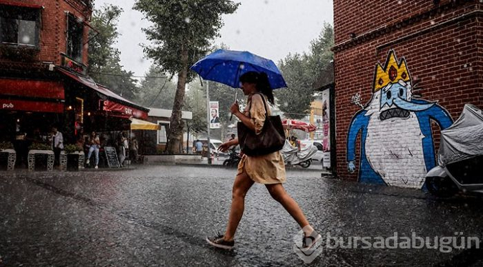 Meteoroloji'den İstanbul ve diğer şehirler için sağanak uyarısı
