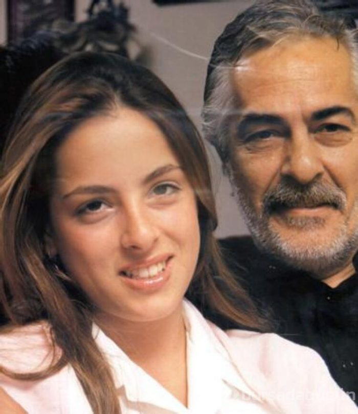 Ünlülerin bu hallerini hiç görmediniz! İşte ünlü isimlerin çocuklukları...