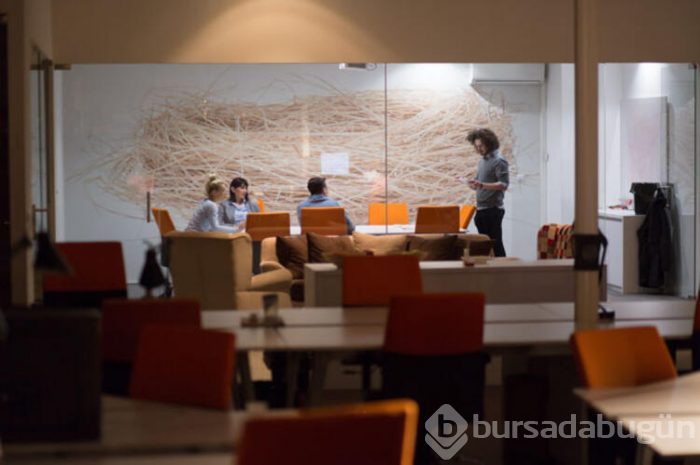 Memur olmak isteyenler dikkat! Bankacıdan zabıtaya kadar binlerce kadro açıldı