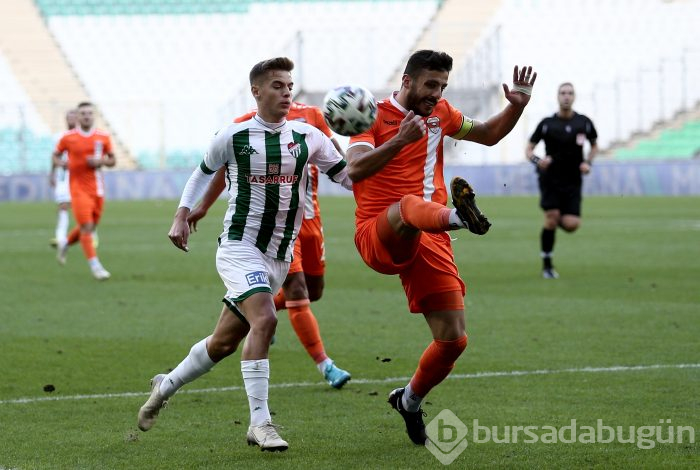 Bursaspor - Adanaspor maçından kareler