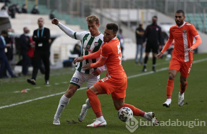 Bursaspor - Adanaspor maçından kareler