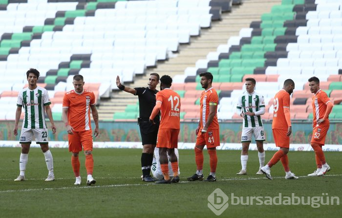 Bursaspor - Adanaspor maçından kareler