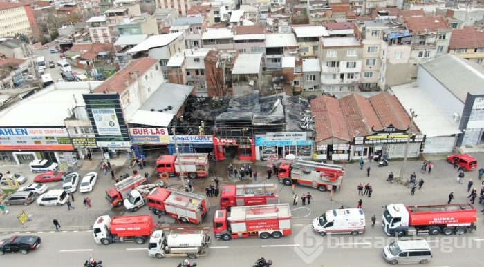 Bursa'da şehir merkezinde yangın!