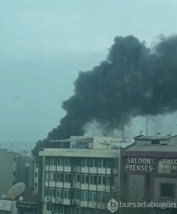 Bursa'da şehir merkezinde yangın!