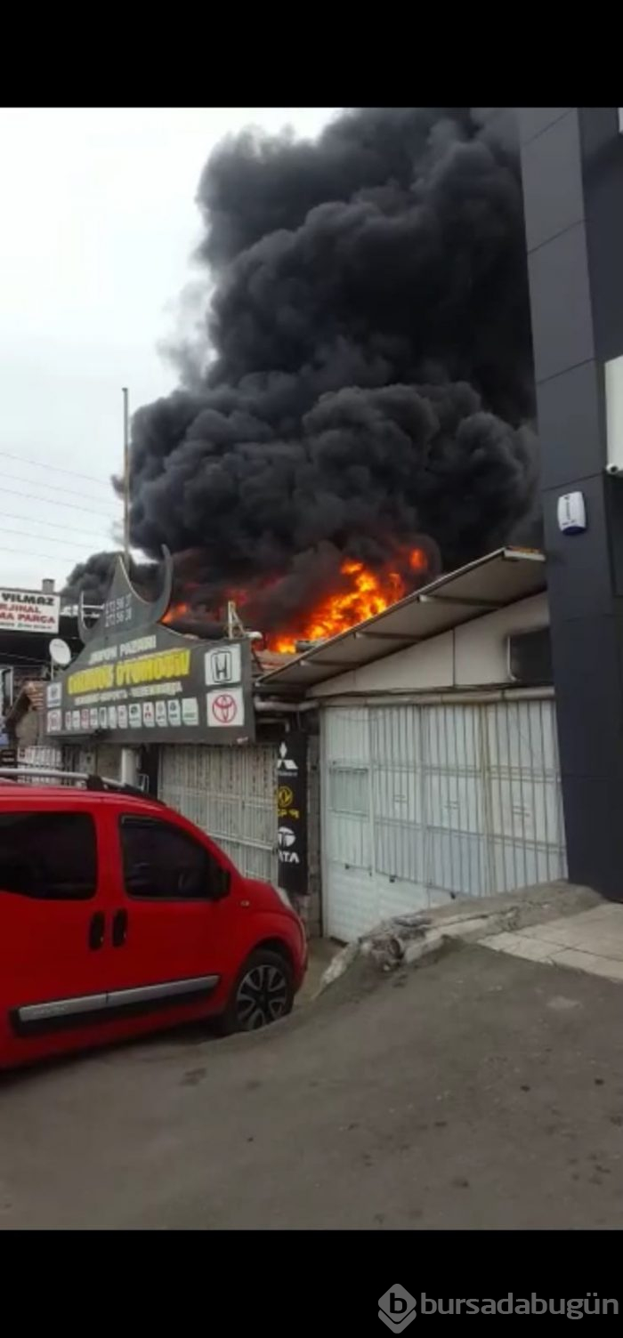 Bursa'da şehir merkezinde yangın!