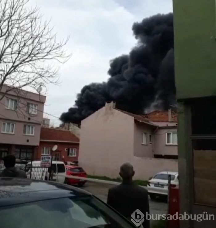 Bursa'da şehir merkezinde yangın!
