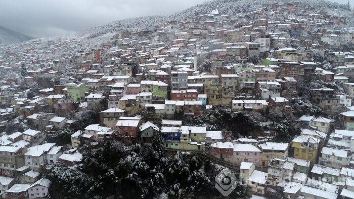 Bursa'da kar yağışı 